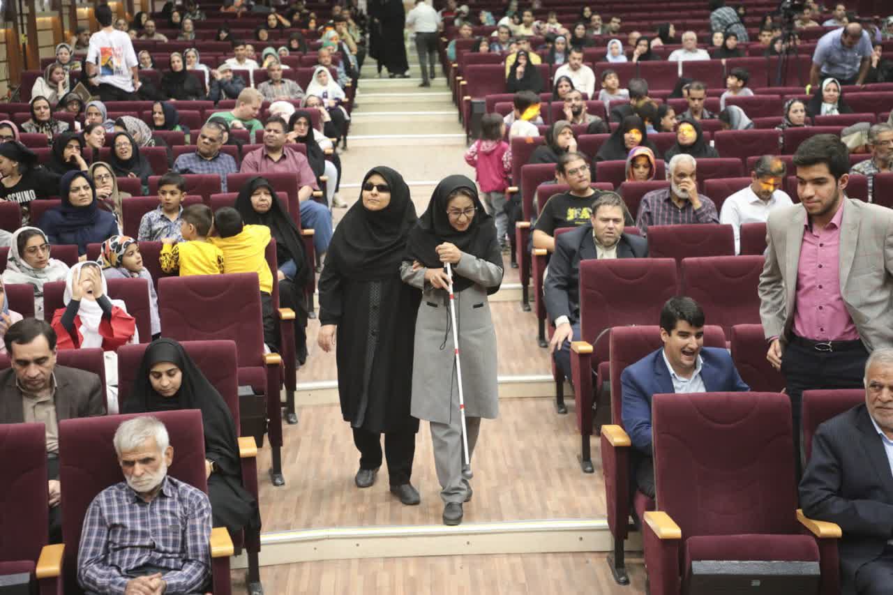 برگزاری جشن سربه زیران سرافراز به مناسبت روز جهانی عصای سفید در یزد