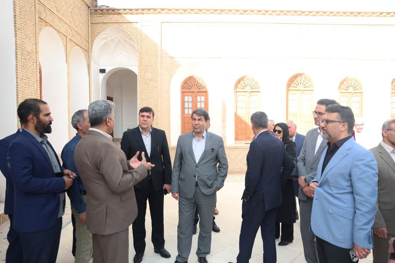تشکیل شورای بافت تاریخی استان کرمان در راستای رفع مشکلات و محدودیت‌های سرمایه‌گذاری در بافت تاریخی