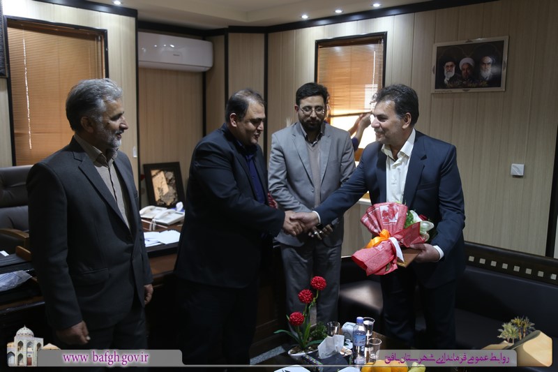 "جواد فلاح" به عنوان رییس جدید اداره آب و فاضلاب شهرستان بافق معرفی و منصوب شد