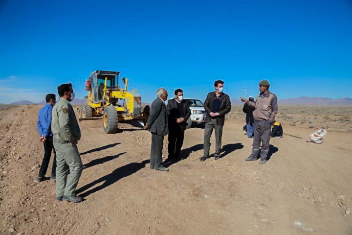 زیرسازی و عملیات خاکی محور بافق- سبزدشت (سیروس آباد) به 10 کیلومتر رسید