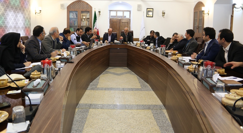 یک سرمایه گذار هندی آمادگی خود را برای سرمایه گذاری در تولید آلیاژها در یزد اعلام کرد