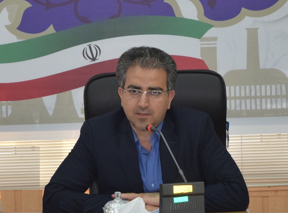 شناسایی شبکه های دلالی تامین نهاده های دامی در استان یزد
