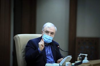 گلایه تلویحی وزیر بهداشت از سیاست‌های اعمال شده اخیر 