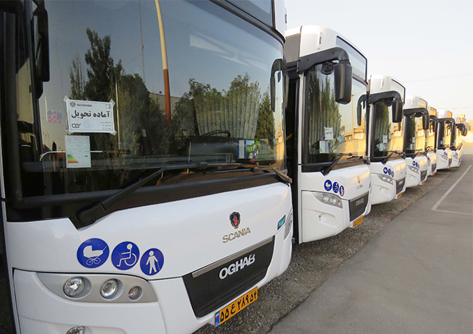 کاهش عمر ناوگان حمل و نقل همگانی یزد با افزایش ۳۳ دستگاه اتوبوس و مینی‌بوس جدید