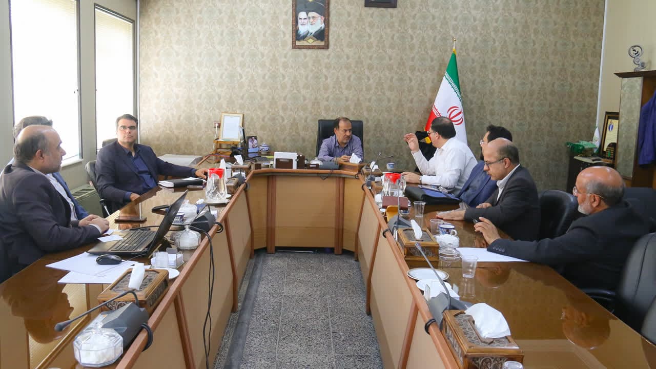 نشست پیگیری اجرایی‌سازی توافق‌نامه حمایت از توسعه اقتصاد دانش‌بنیان استان یزد