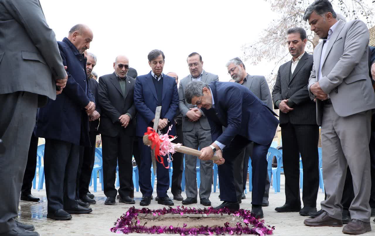 آغاز ساخت مدرسه خیری شهید خالقی در یزد