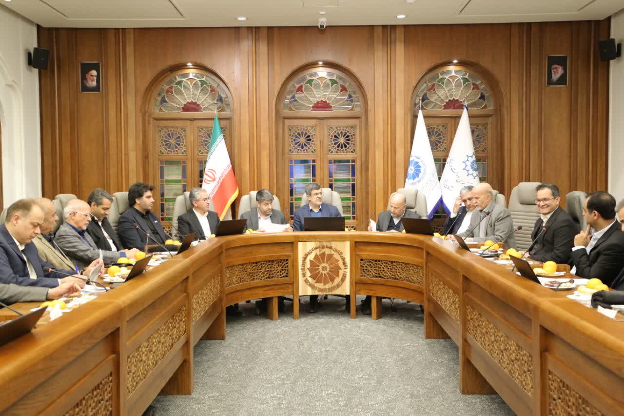 فعالان اقتصادی استان یزد مشکلات خود را با معاونان وزیر اقتصاد در میان گذاشتند