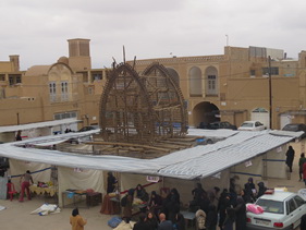 افتتاحیه اولین جشنواره مردمی دستپخت و دست ساخت بانوی یزدی در بافت تاریخی یزد‎
