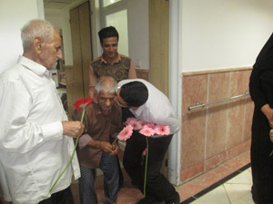 برگزاری جشن نوروز در خانه سالمندان با حضور گروه خاله شادونه