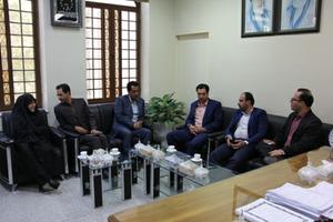 جلسه نمایندگان دفاتر پیشخوان با شهردار یزد 