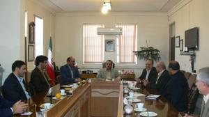 مدیران مجموعه وزارت اقتصاد در یزد با مدیر کل جدید گمرک استان دیدار کردند+تصویری