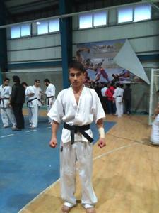 کسب مقام دوم  در مسابقات قهرمانی کشور (جام باشگاه های ایران)  کیوکوشین کای کان ساکاموتو کاراته دو ایران