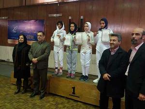 درخشش دختران نونهال یزدی در مسابقات شمشیربازی قهرمانی کشور