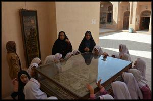 بازدید دانش آموزان از موزه های استان در روز جهانی موزه ها