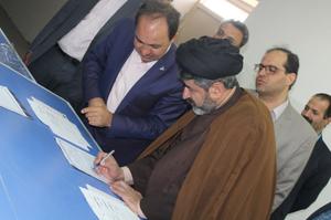 بازدید معاون دانشجویی و فرهنگی دانشگاه آزاد اسلامی از آزمون کارشناسی ارشد در یزد