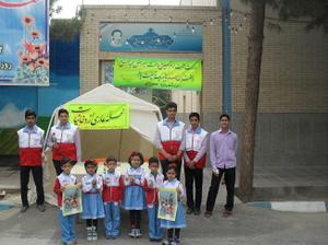 اجرای طرح محله عاری از دخانیات توسط کانون دانش آموزی هلال احمر 20 مدرسه استان یزد