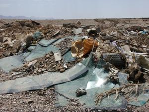 مردم طبس، زباله کمتری تولید کنید که شهرداری بفکر سلامت جان انسان ها و محیط زیست نیست+عکس