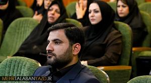 دبیر هیات شنای استان در دیدار با نماینده مردم یزد در مجلس شورای اسلامی: از حقوق بخش خصوصی در ورزش دفاع کنید