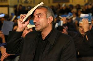 پیر و جوان ، زن و مرد همگی در شب احیاء 23 ماه رمضان قرآن بسر گرفتند