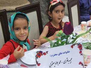 یک شب افطاری در کنار کارگران شرکت ماسه ریختگری چیروک طبس