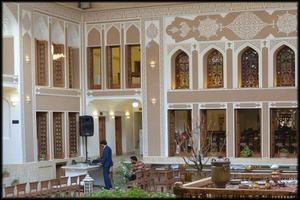 افتتاح بزرگترین رستوران سنتی مبله کشور در یزد