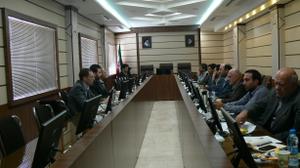 یک گروه سرمایه گذار اتریشی آمادگی خود را برای تولید انرژی خورشیدی در یزد اعلام کرد 