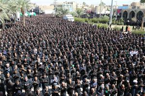 نماز ظهر عاشورا در بافق برگزار شد + تصاویر