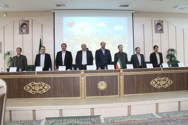 با حضور مسئولان وزارت اقتصاد:همایش معرفی اسناد خزانه اسلامی در یزد برگزار شد