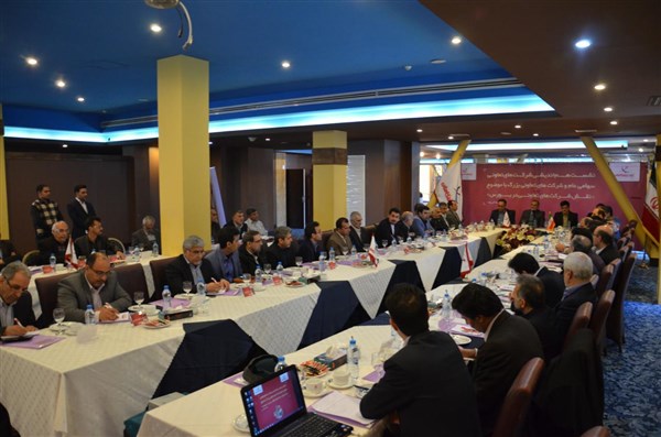 نشست هم اندیشی شرکت های تعاونی سهام عام به میزبانی شرکت پیشگامان کویر پرشیا برگزار گردید.