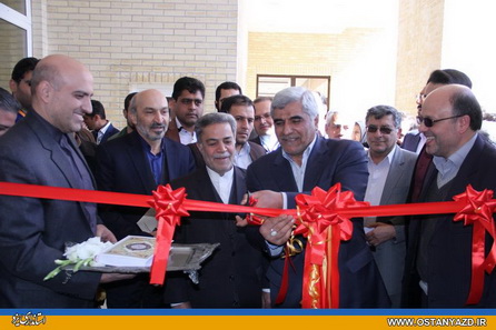 افتتاح سالن غذاخوری دختران دانشگاه یزد توسط وزیر علوم