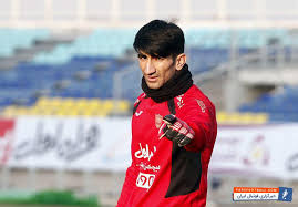 دروازه بان برای جدایی از پرسپولیس جو گیر شد؟ 