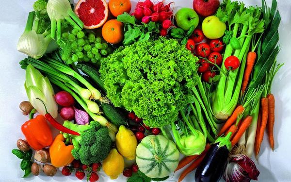 لزوم استفاده از سبزیجات به منظور تأمین آب بدن در ماه رمضان