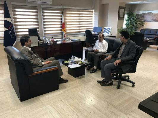 ديدار معاون استاندار و فرماندار ویژه طبس بامديرعامل شركت تهيه وتوليد مواد معدني كشور
