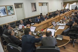 تجلیل از مدیران صنایع برتر در کاهش مصرف برق