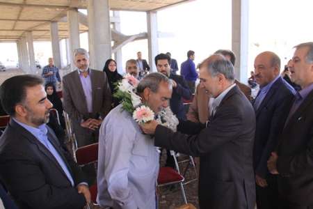 ساخت دو مدرسه خیرساز توسط پدر شهید حیدری در یزد آغاز شد ساخت دو مدرسه خیرساز توسط پدر شهید حیدری در یزد آغاز شد