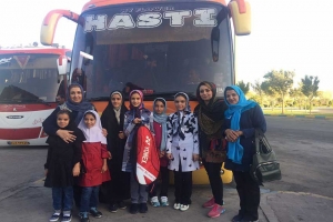 دختران یزدی به مسابقات بدمینتون کشوری اعزام  شدند