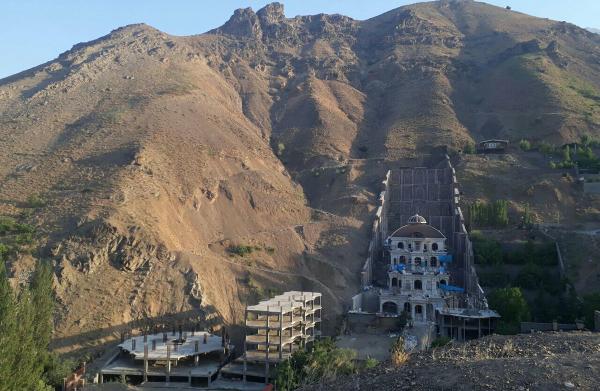 نظرتان درباره این تصویر چیست؟ 