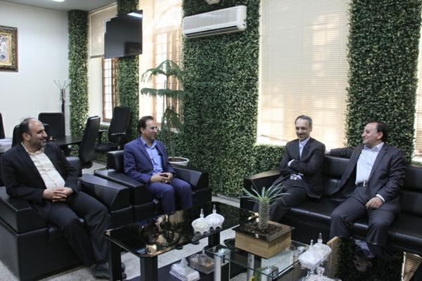 گزارش تصویری :دیدار دبیرکل و سخنگوی خانه روابط عمومی ایران با شهردار یزد