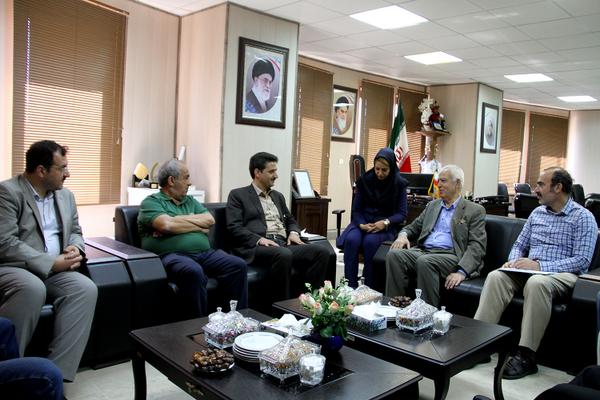 سرمایه گذاری ترکها در طبس  اقتصاد درون زا و برون نگر؛ اساس کار #فرماندار_طلایی_طبس سرمایه گذاری ترکها در طبس  اقتصاد درون زا و برون نگر؛ اساس کار #فرماندار_طلایی_طبس