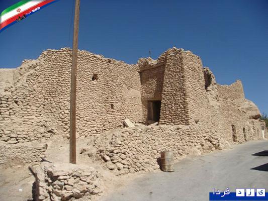 توران پشت یزد با قبرستان چند هزار ساله کجاست؟تصاویر