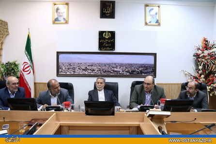 استاندار یزد: فرمانداران برای توسعه شهرستان تحت مدیریت خود، پروژه های ملی تعریف کنند