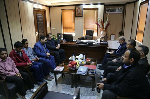 شهرستان بافق، رتبه اول در جذب دانش آموزان به رشته های هنرستانی