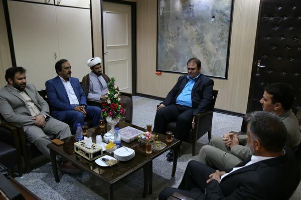 دیدار نوروزی شهردار و اعضای شورای اسلامی شهر بافق با فرماندار