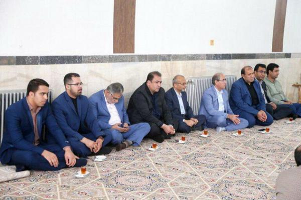 حضور استاندار،فرماندار و نماینده مردم بافق در مراسم ترحیم والده مدیرعامل صندوق بازنشستگی کارکنان فولاد کشور