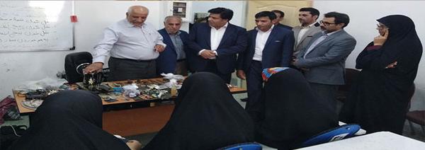 بازدید مسئولین ازمرکز آموزش فنی وحرفه ای بخش زارچ 