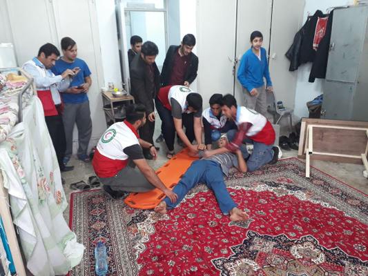 برگزاری مانور میدانی زلزله در خوابگاه دانشکده فنی شهید بهشتی اردکان