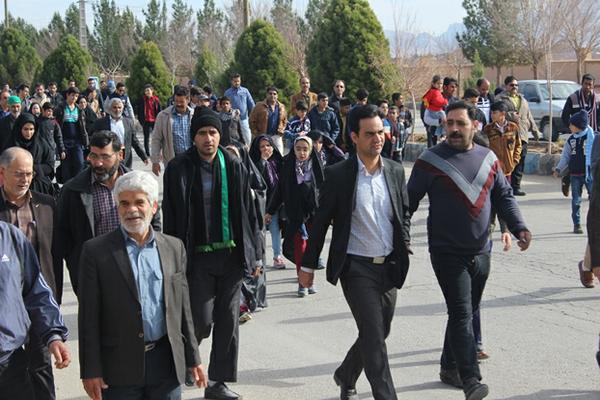 برگزاری همایش بزرگ پیاده روی خانوادگی در اشکذر 