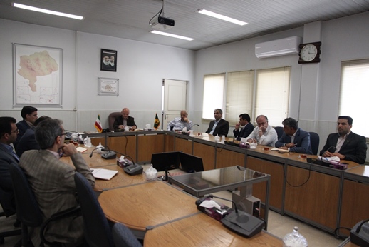 تشکیل جلسه ستاد مدیریت بحران در برق منطقه‌ای یزد برای مقابله با حوادث بارندگی