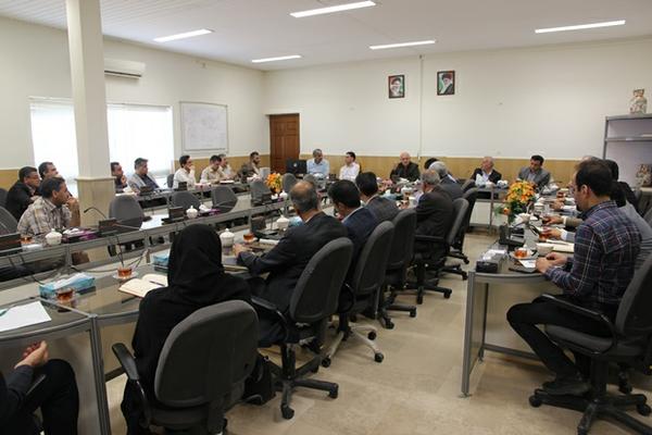 انجام اقدامات موثر برای مدیریت پیک‌بار تابستان 98