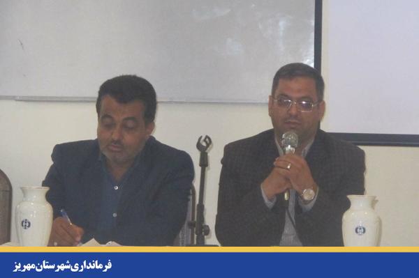 مهمترین عاملي که باعث شد نوجوانان زمان جنگ به درجات عالي برسند نقش مادر خانواده در تربیت آنان بود. مهمترین عاملي که باعث شد نوجوانان زمان جنگ به درجات عالي برسند نقش مادر خانواده در تربیت آنان بود.